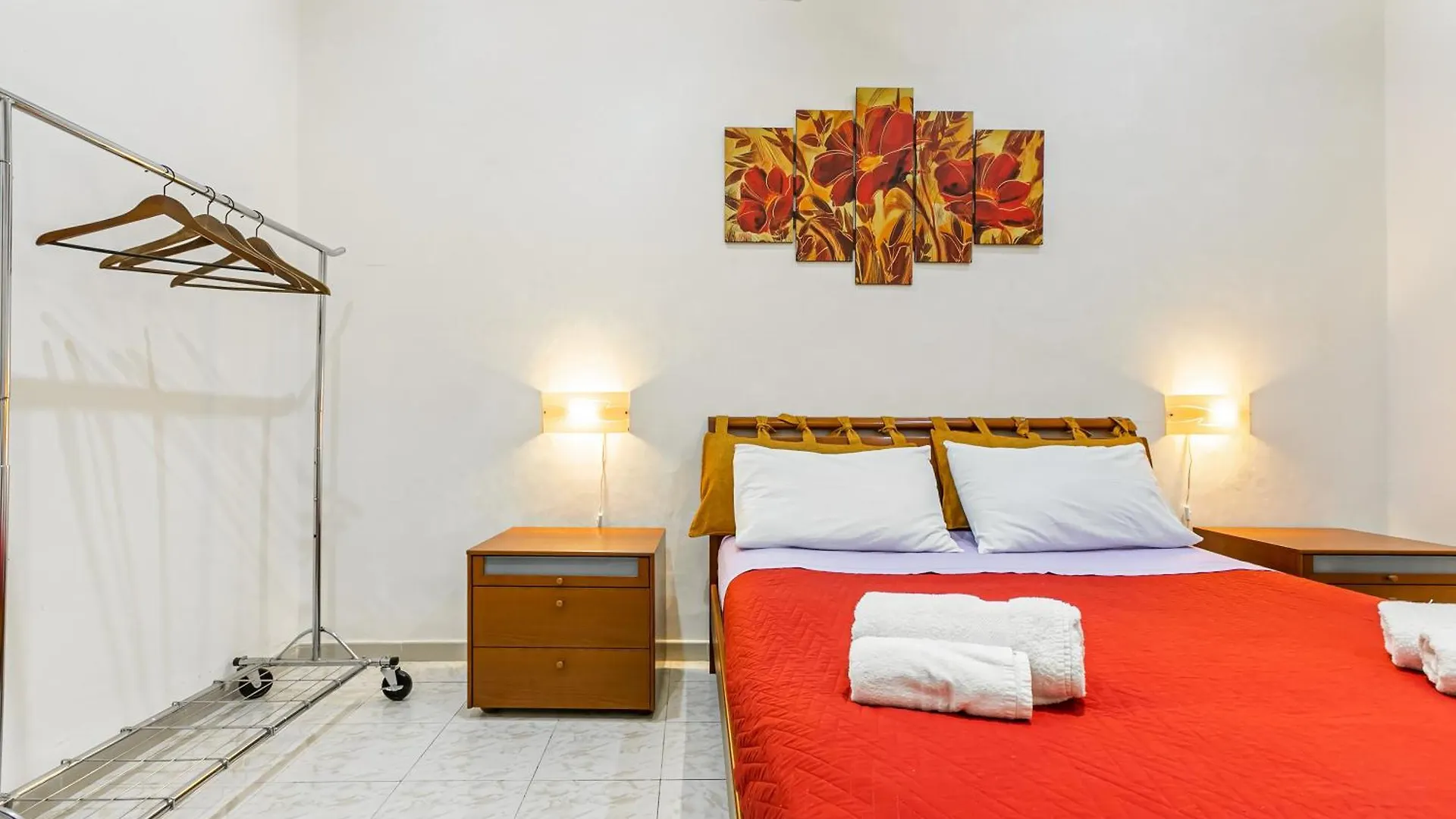 Corso Dei Mille Railway Apartment location