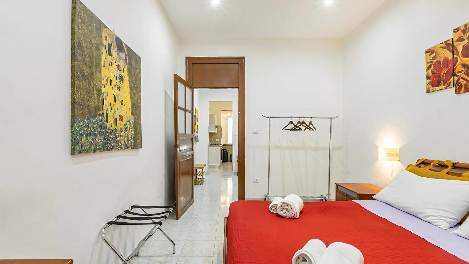 Corso dei Mille Railway Apartment Palermo